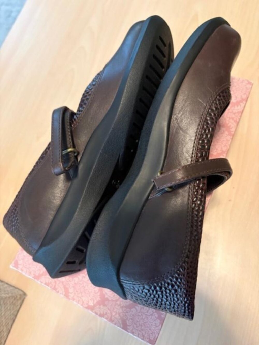 Women's Aetrex Mary Jane Julia Shoes Leather Upper Dark Brown Size 6.5 Wide New - Picture 7 of 9